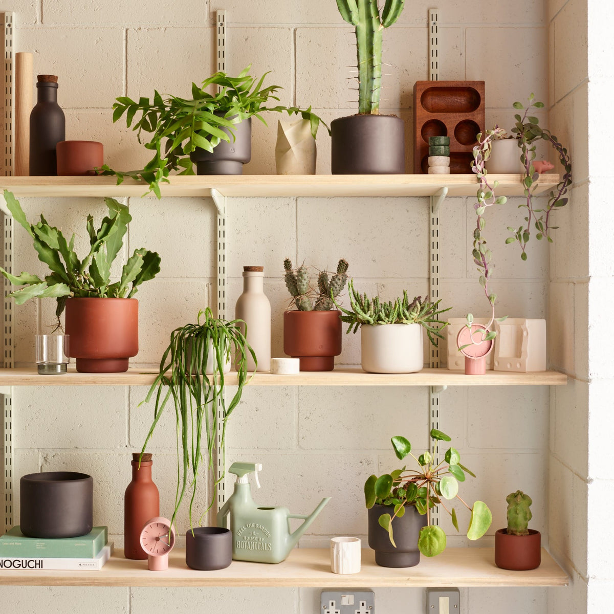 COLOMBO water / milk /juice porcelain bottle w/ natural cork